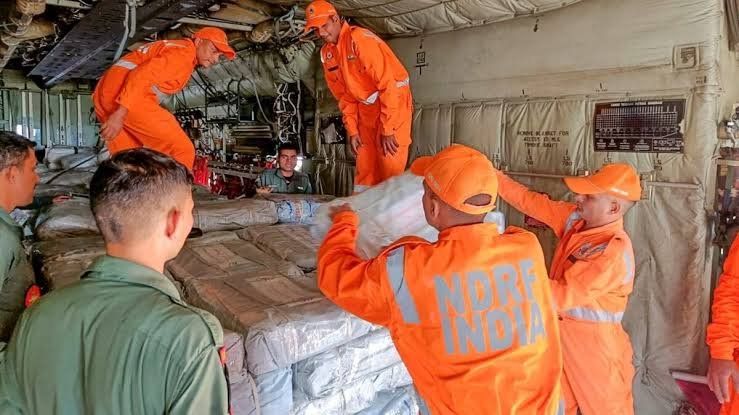 Himalayan Deluge: MEA Mobilizes Specialized Teams and 95 Tonnes of Aid to Nepal; Intense Efforts Continue for 275 Missing Indians