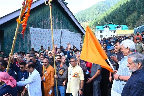 LG Sinha Flags Off Sacred Harmukh-Gangbal Yatra, Calls It a 'Living Expression of Immortal Faith'